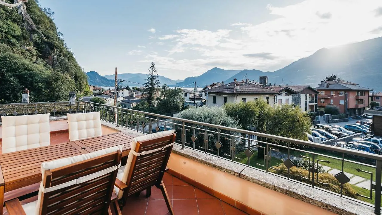 Apartment Appartamento Villa Dervio